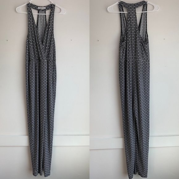 BCBGeneration Black & White Pattern Sleeveless Jumpsuit - Picture 4 of 11